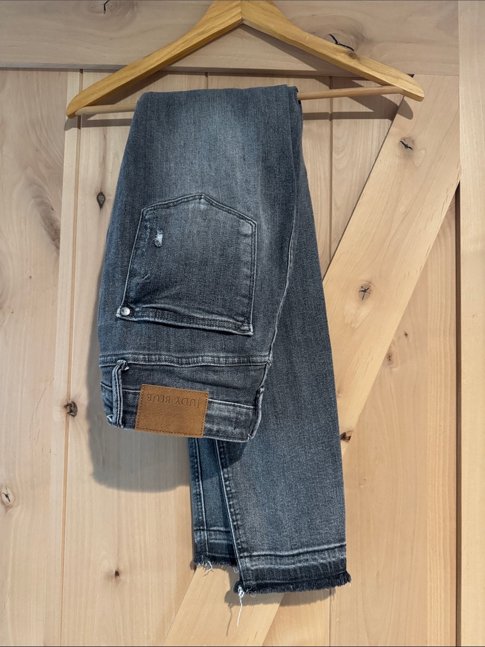 Judy Blue Men's Washed Gray Slim Straight Jeans